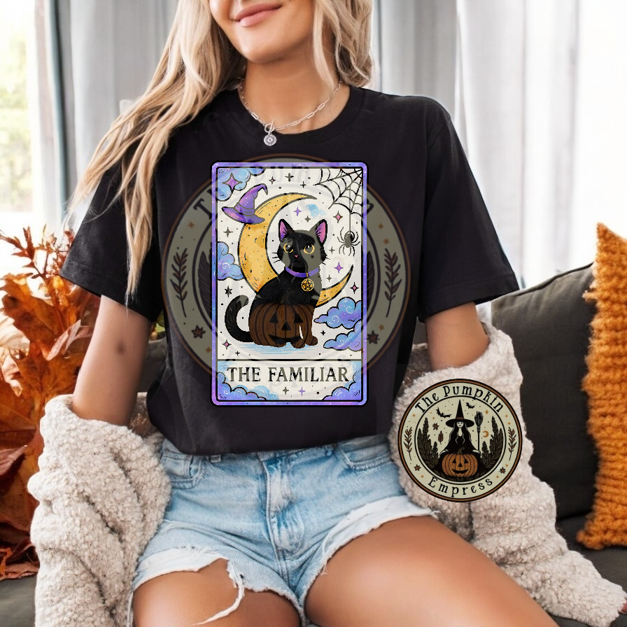 Tarot tee “The Familiar”