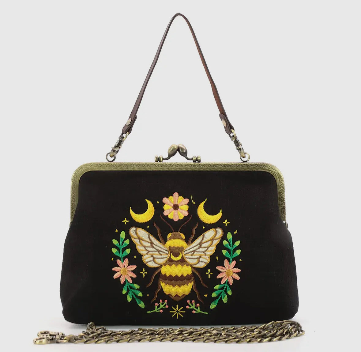 Kisslock Bee moon vintage style purse