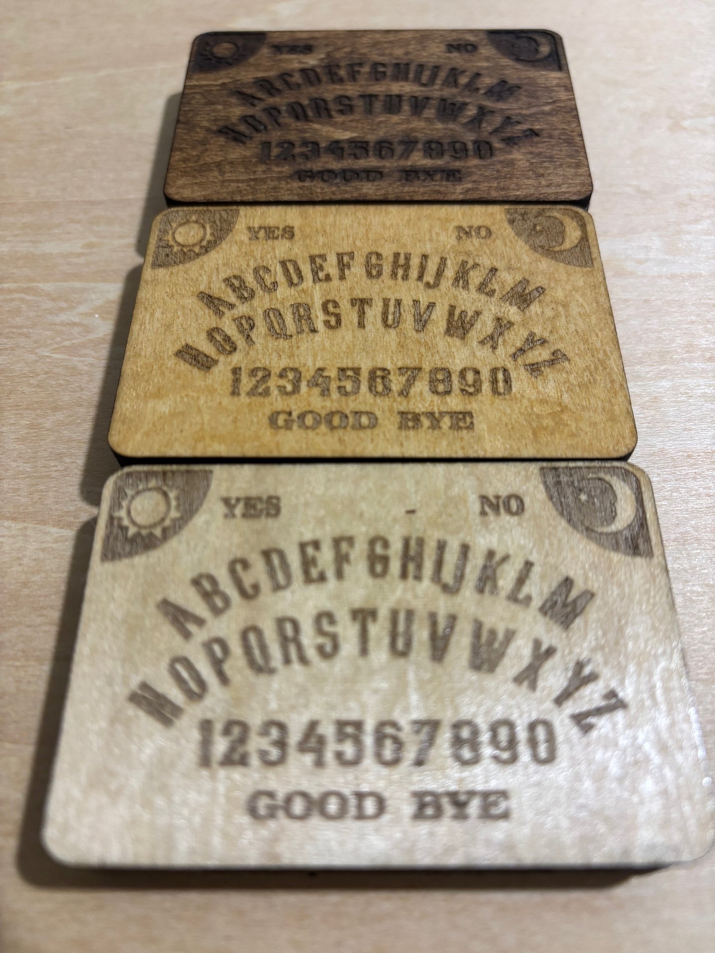 Pocket ouija board